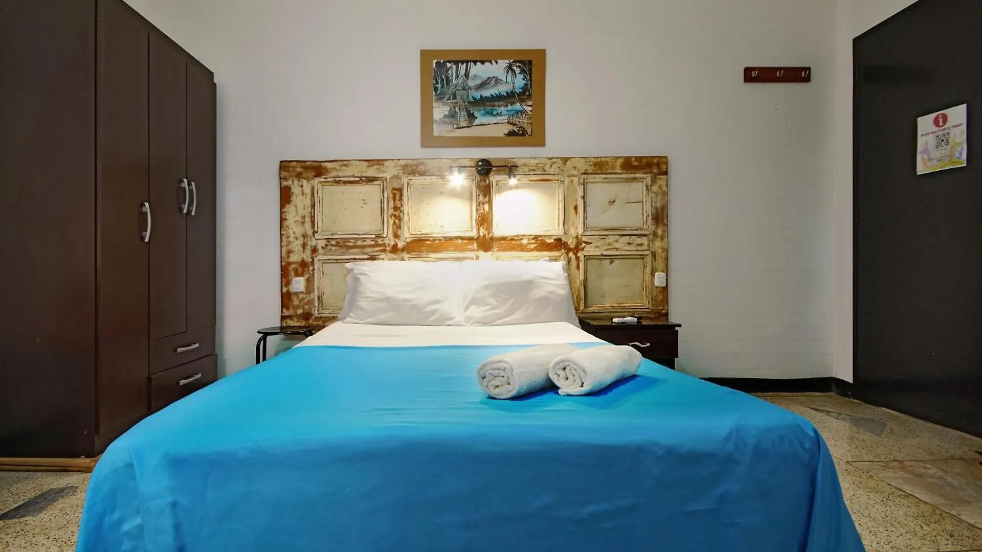 Ding-Dong Hostel Cali Colombia