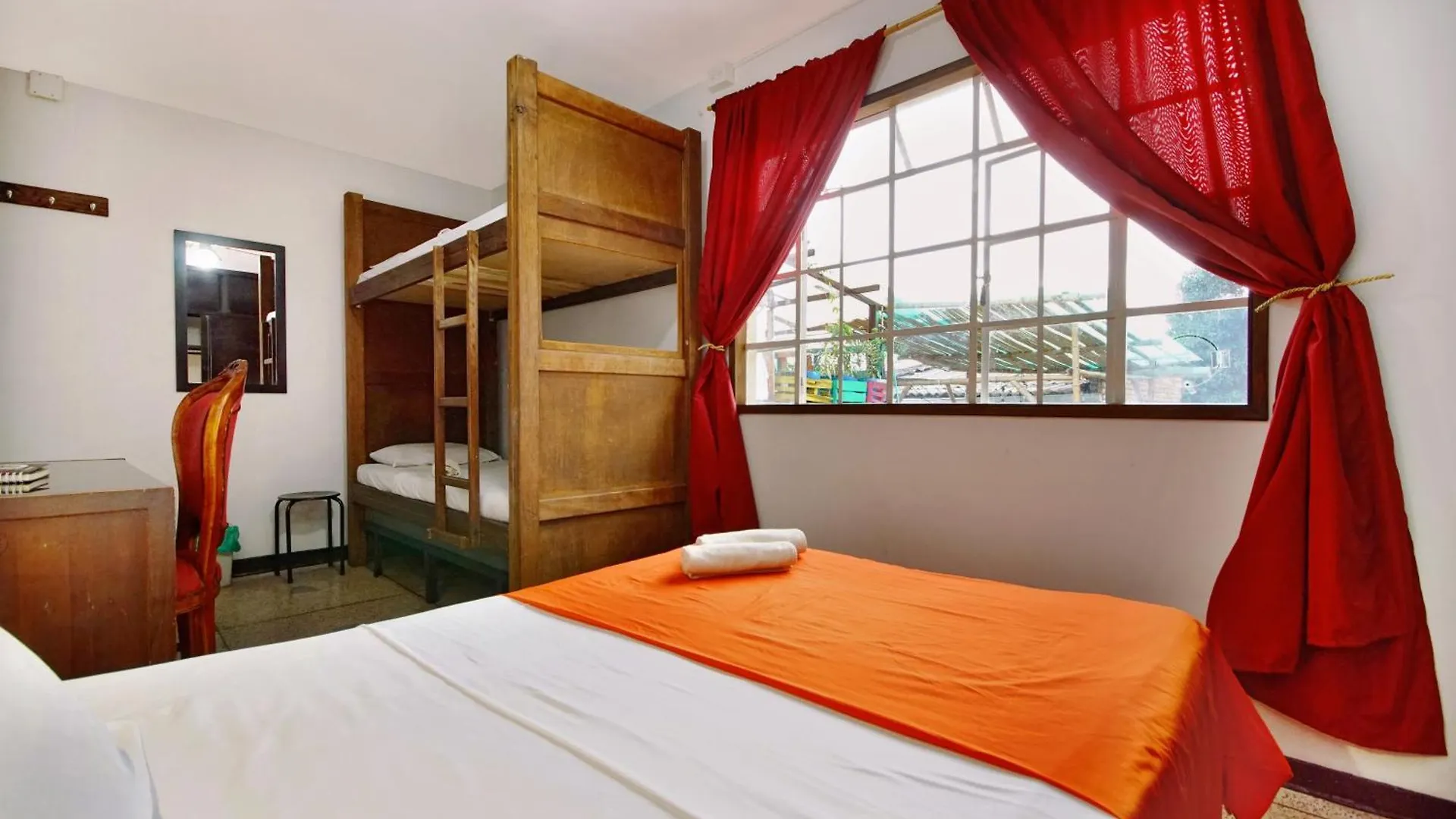 Ding-Dong Hostel Cali